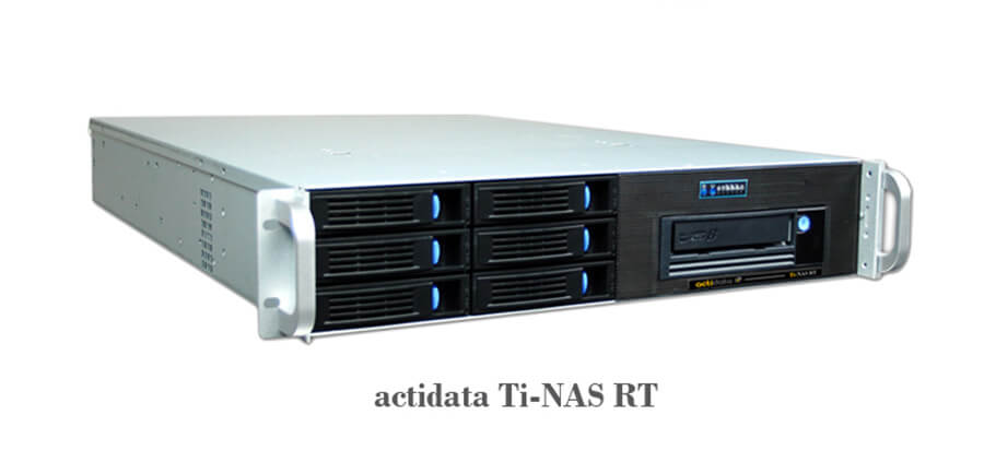 actidata Ti-NAS RT – Kombinierte NAS- und Backup-Plattform mit HW-RAID-Controller und eingebautem LTO-Tape-Laufwerk (Foto: actidata).